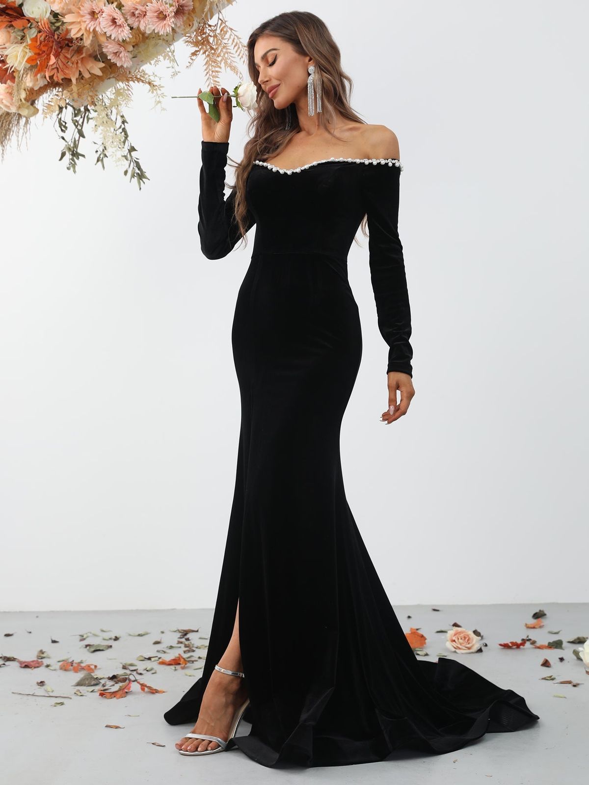Style FSWD0880 Faeriesty Size S Long Sleeve Velvet Black Side Slit Dress on Queenly