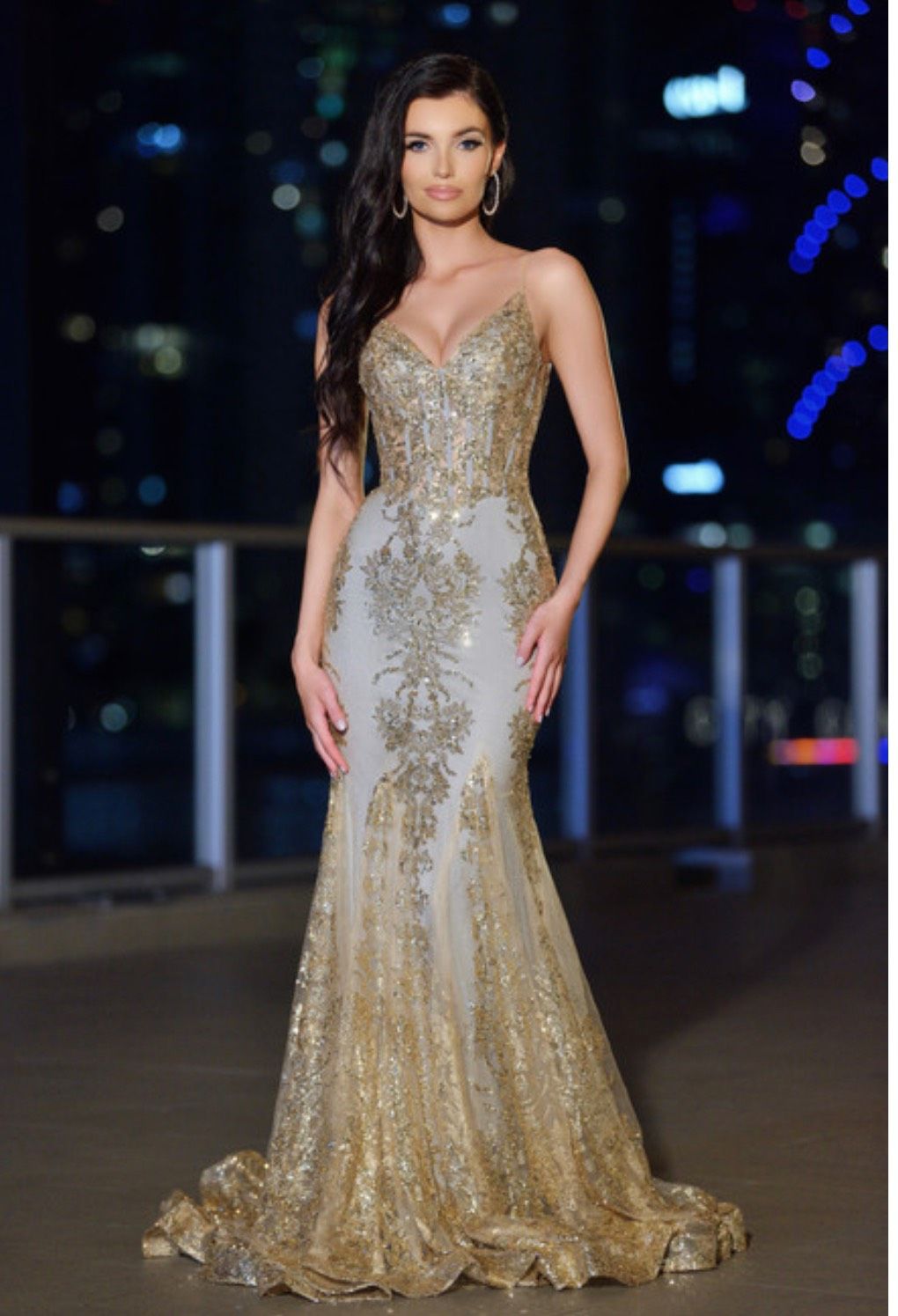 Size 6 Prom Gold Mermaid Dress on Queenly