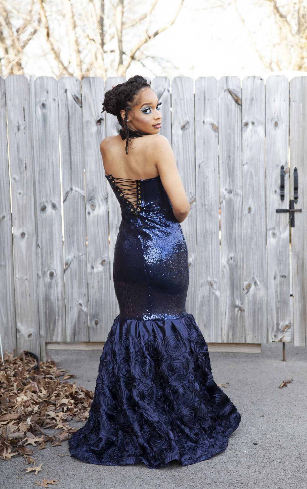 MYSTiiK Styles  Size 2 Prom Lace Navy Blue Mermaid Dress on Queenly