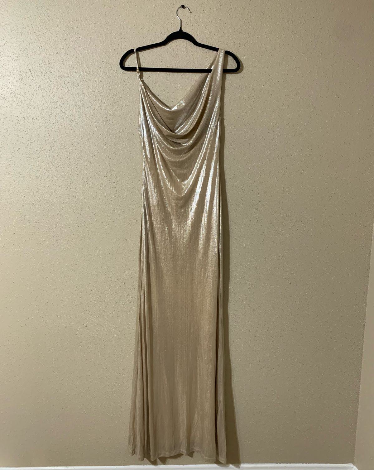Club London Size 6 Prom Nude Floor Length Maxi on Queenly