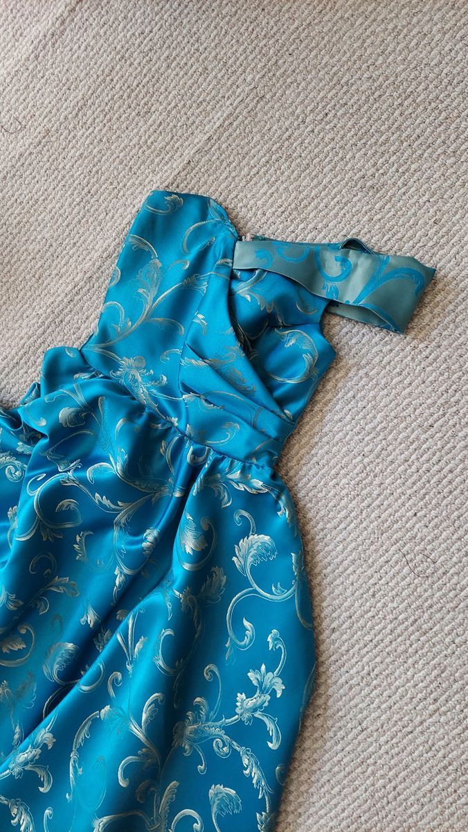 Size 2 Prom Strapless Floral Turquoise Blue A-line Dress on Queenly