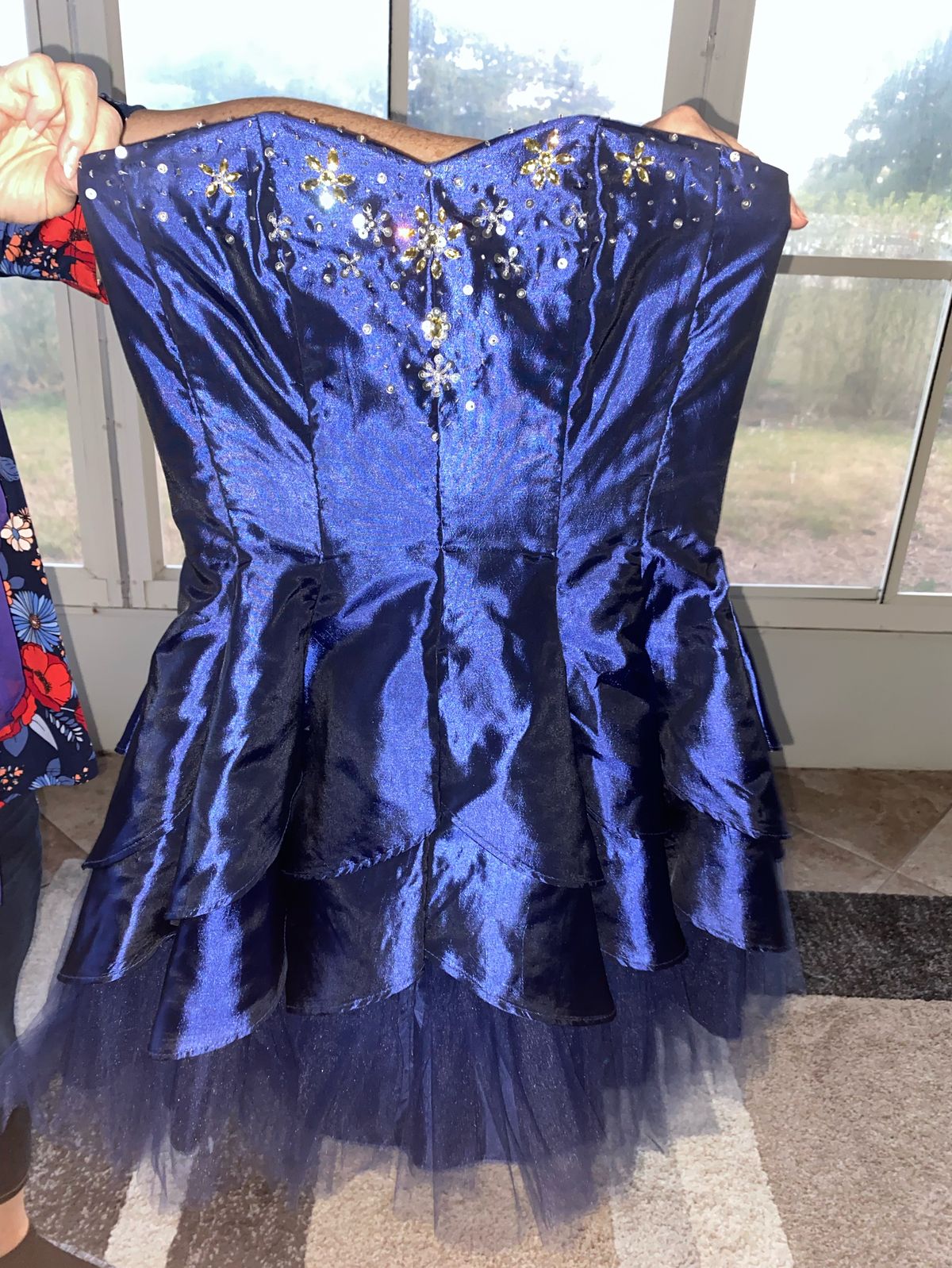 Masquerade Size 8 Sequined Navy Blue Cocktail Dress on Queenly