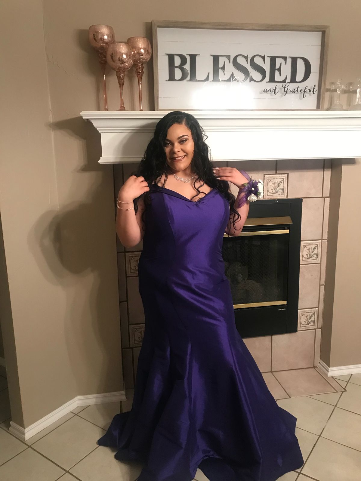 Plus Size 22 Prom Purple Dress With Train on Queenly