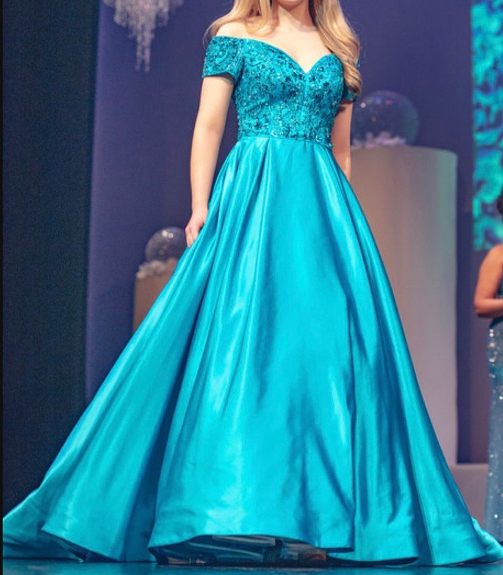 Sherri Hill Size 2 Prom Off The Shoulder Sequined Blue Ball Gown on Queenly