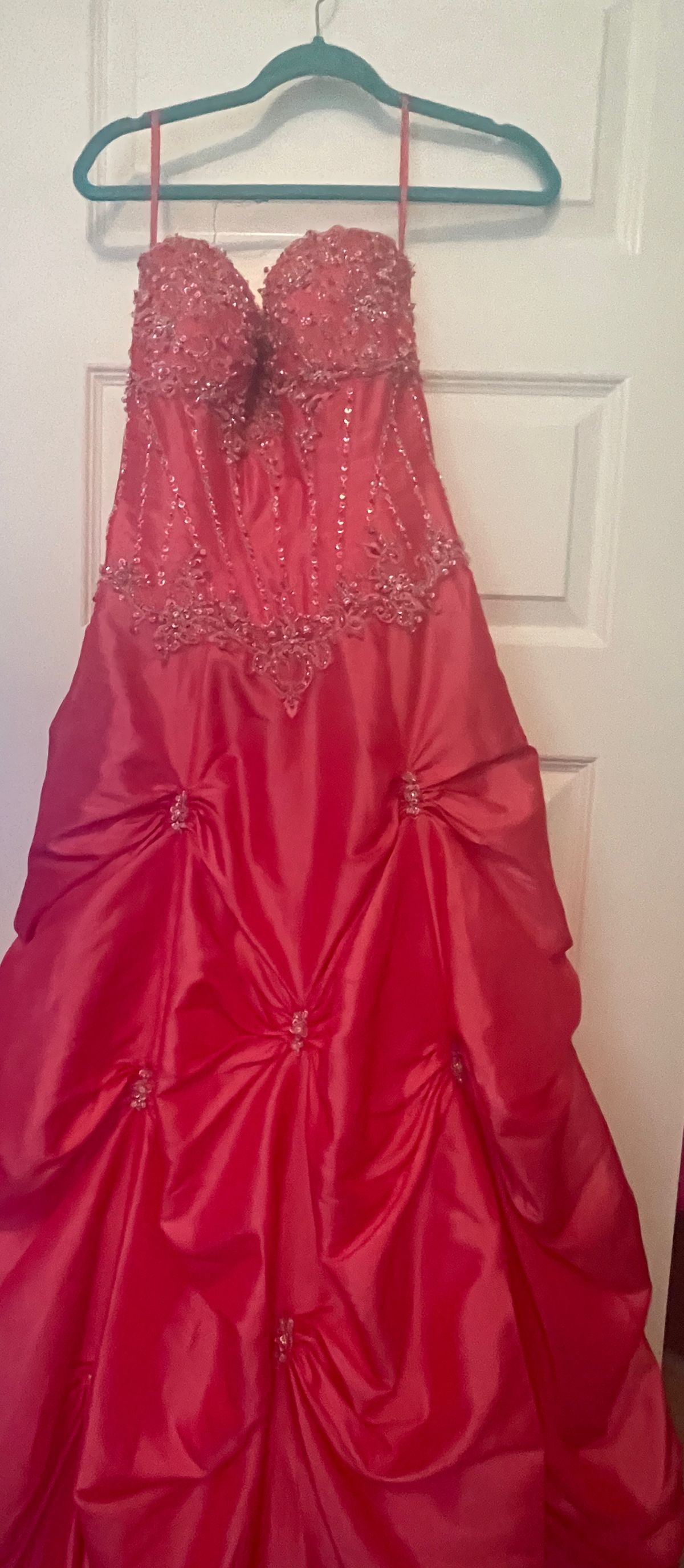 Size 2 Prom Strapless Sequined Pink Ball Gown on Queenly