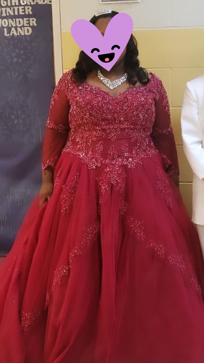 Size 3X Prom Red Ball Gown on Queenly