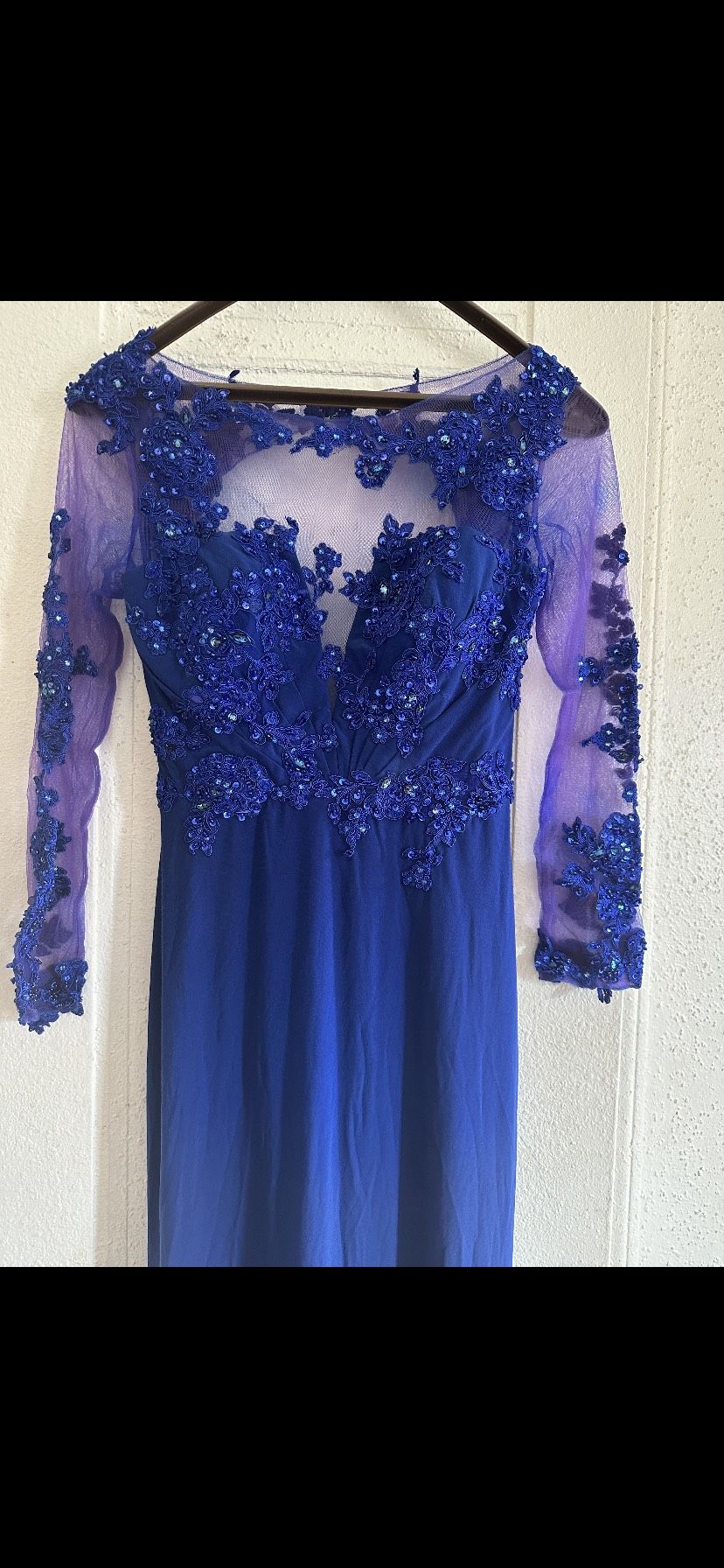 Size 8 Prom Long Sleeve Sequined Royal Blue Floor Length Maxi on Queenly