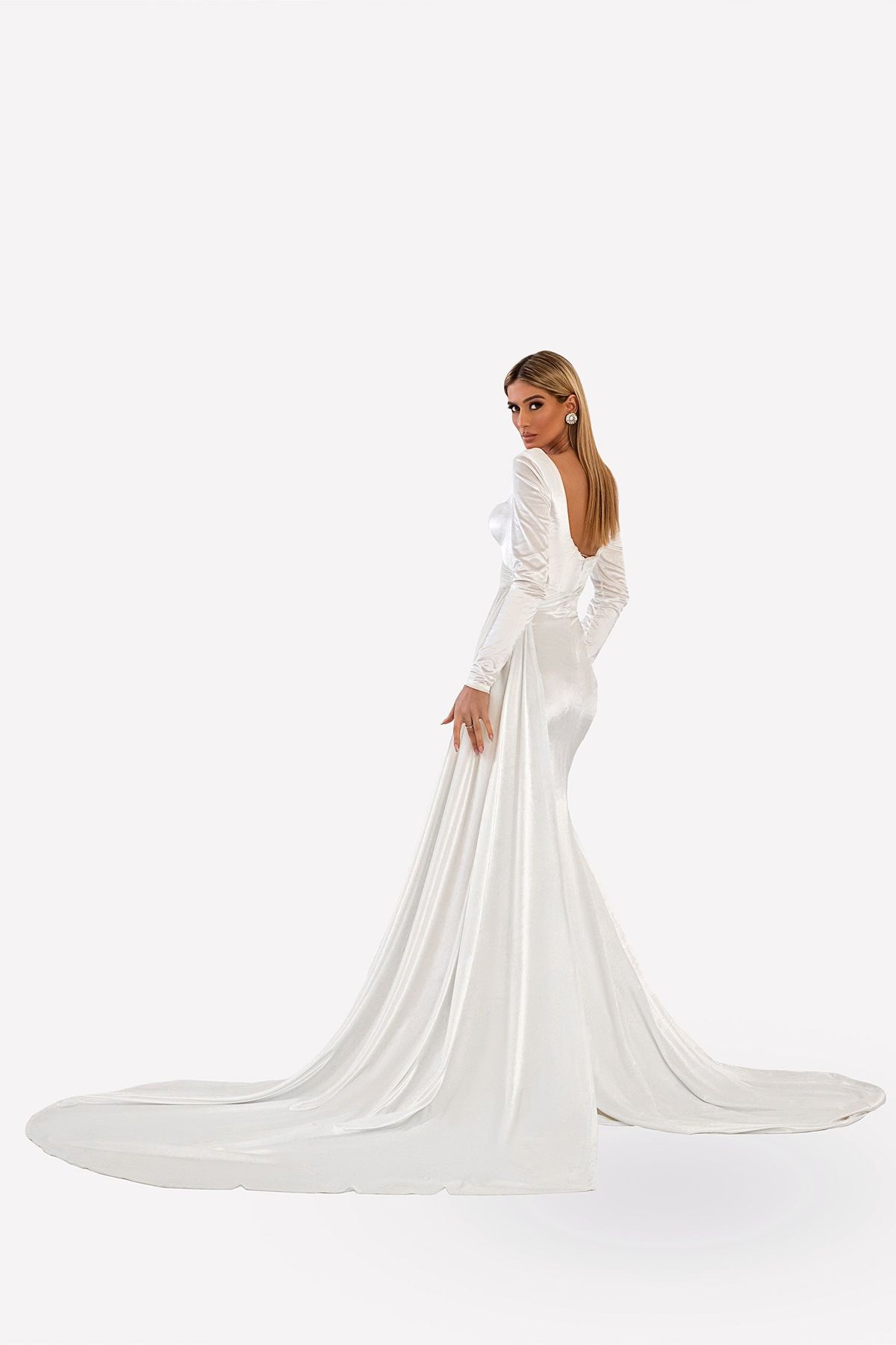 Style AD4002 Albina Dyla Size M Pageant Long Sleeve Velvet White Side Slit Dress on Queenly