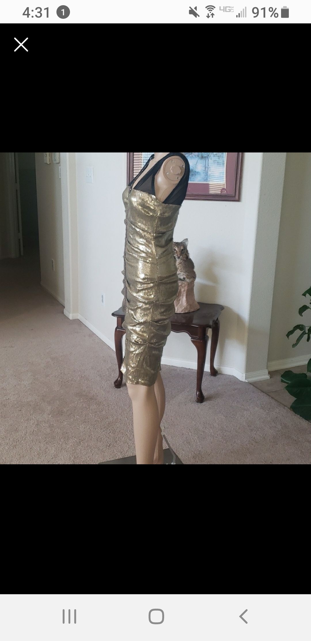Nicole Miller  Size 8 Sequined Gold Cocktail Dress on Queenly