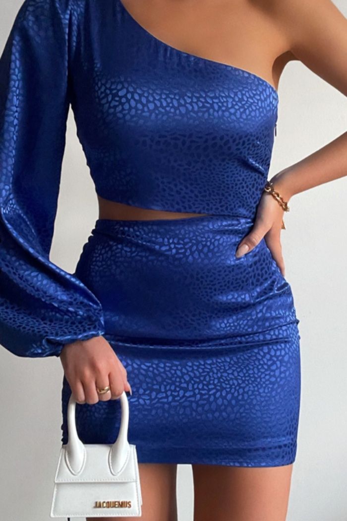 Style RN21-5075 Runaway Size 10 Long Sleeve Royal Blue Cocktail Dress on Queenly