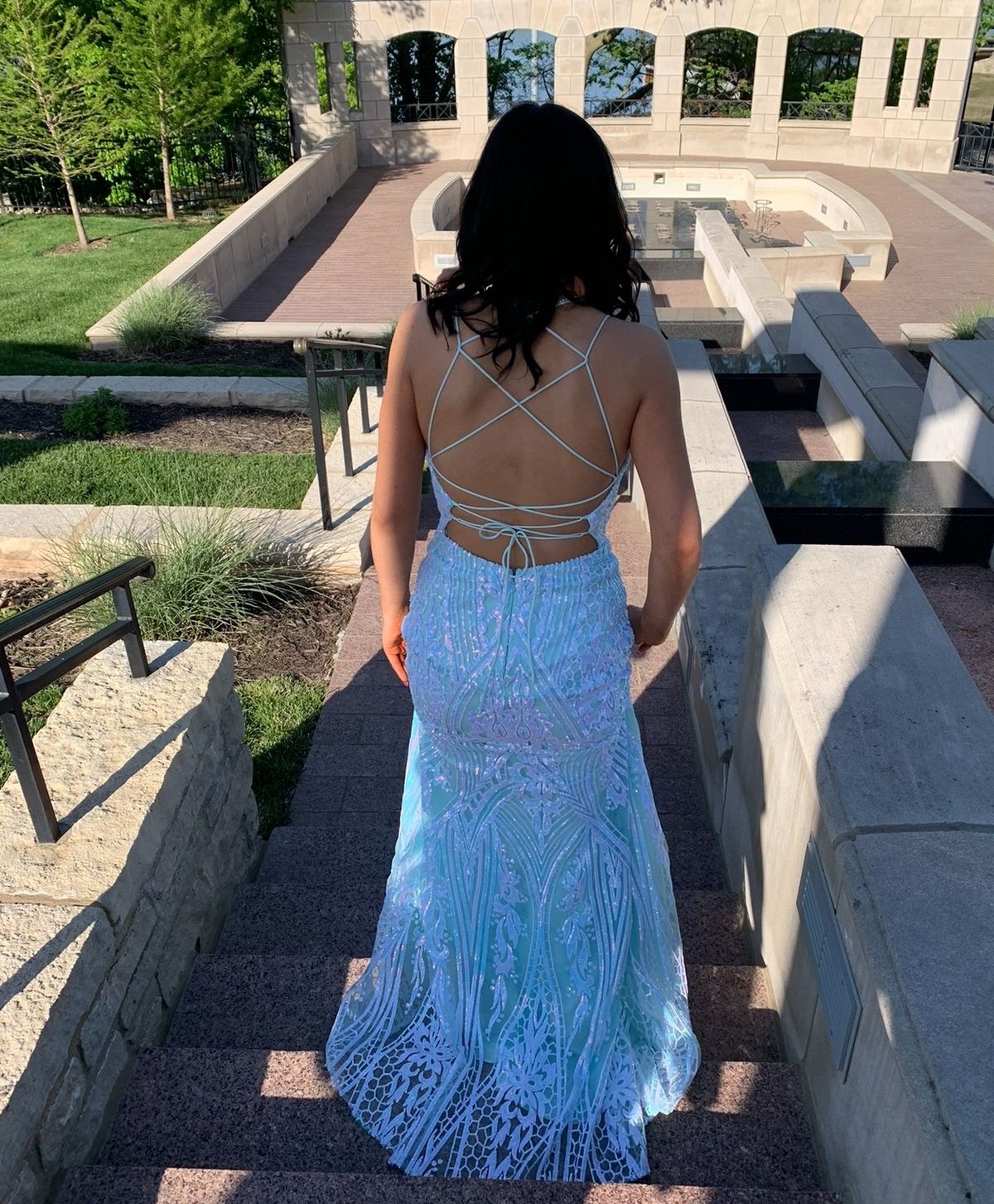 Sherri Hill Size 2 Prom Blue Dress With Train on Queenly