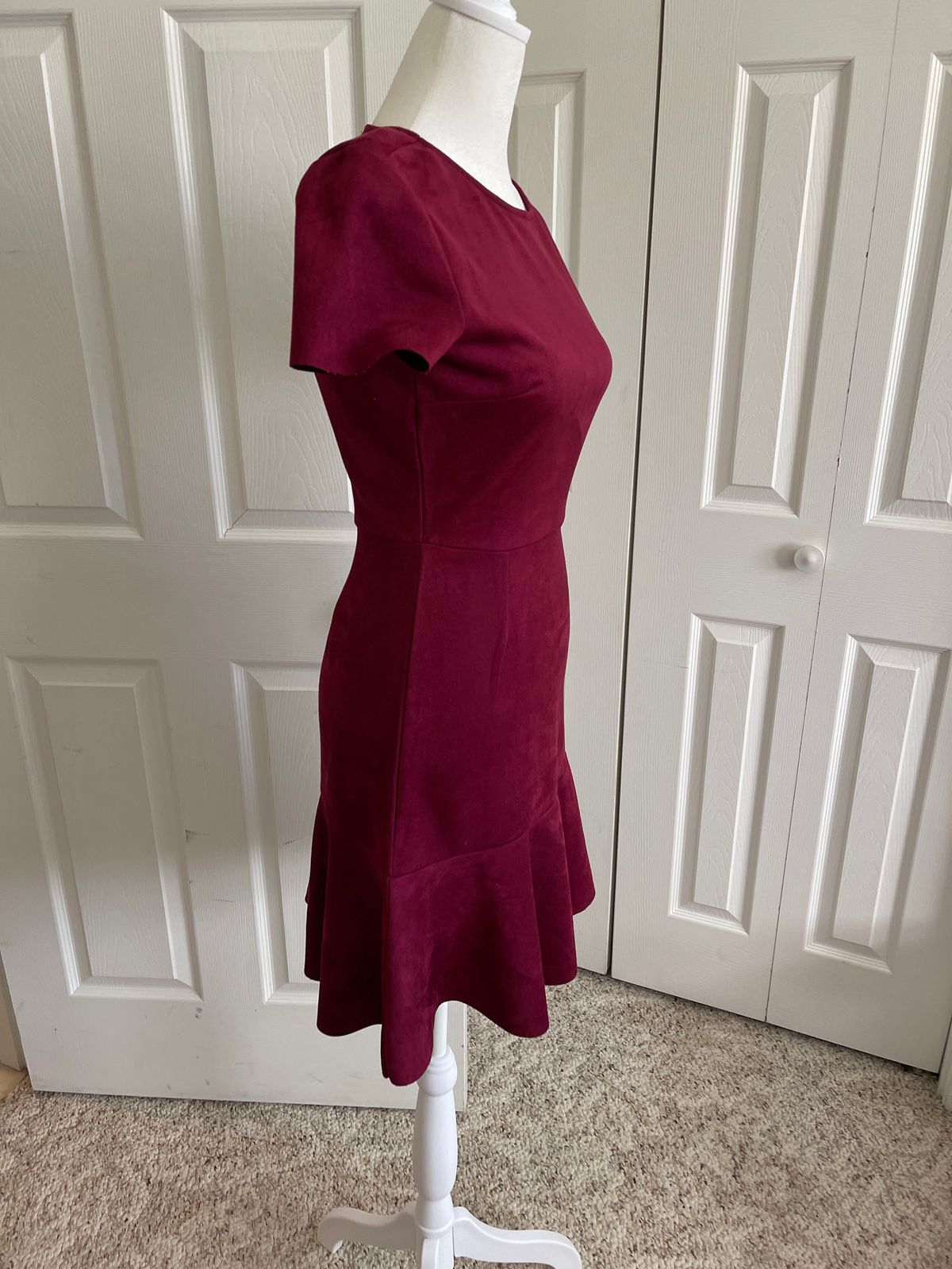 Size S Pageant Cap Sleeve Red Cocktail Dress on Queenly