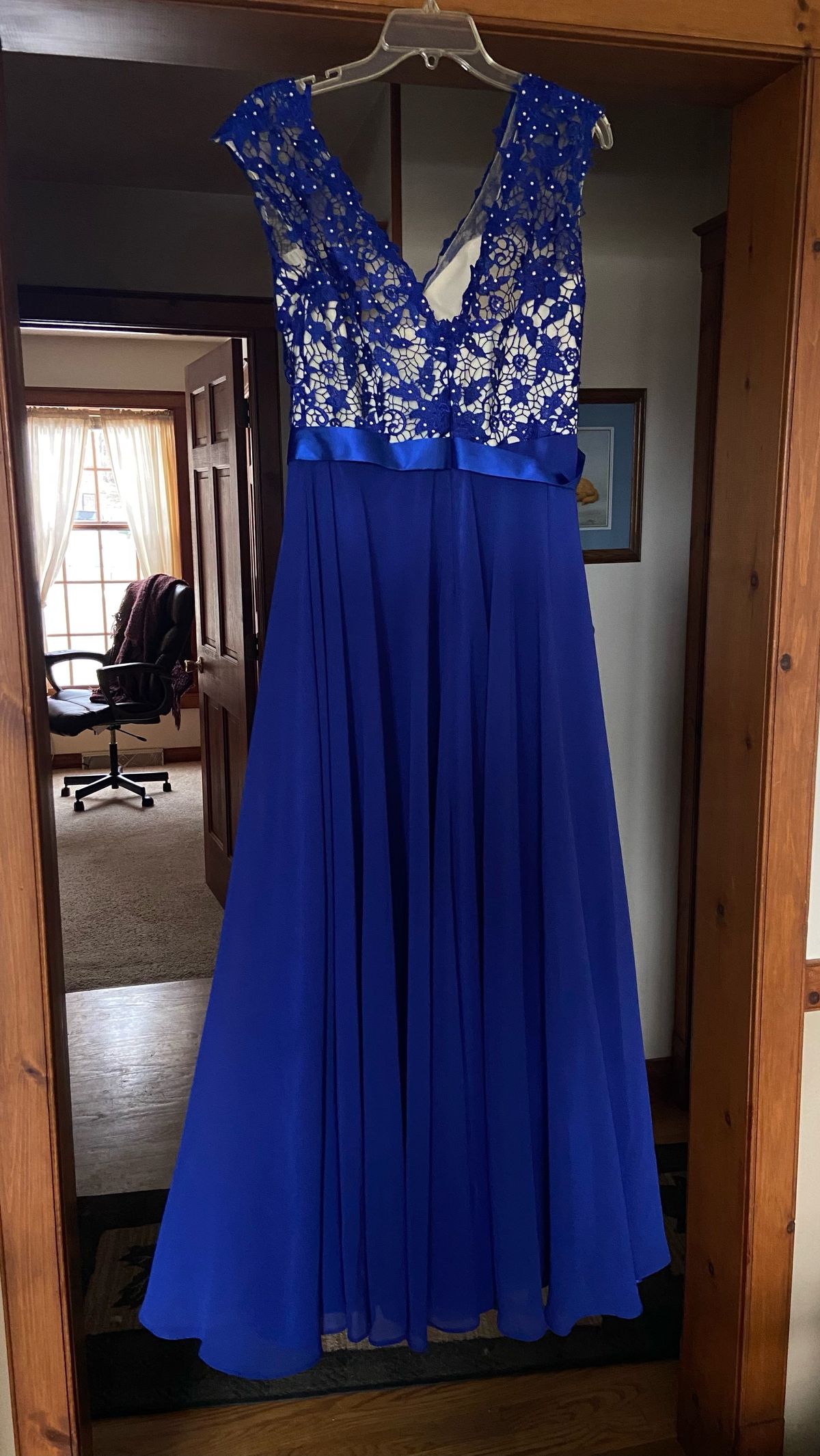 Size 14 Prom Lace Royal Blue Floor Length Maxi on Queenly