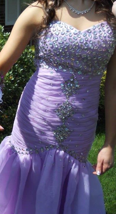 Size 2 Sequined Purple Mermaid Dress on Queenly