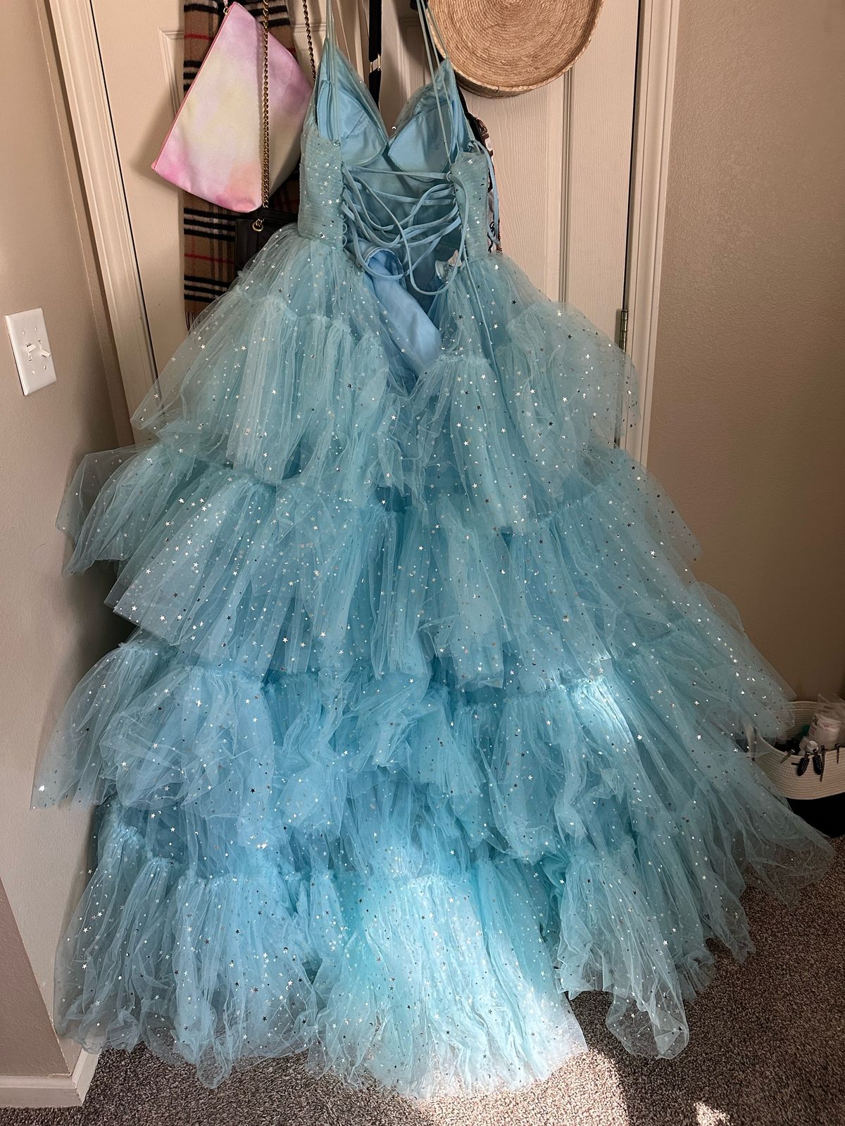 Sherri Hill Size 2 Prom Light Blue Dress With Train on Queenly