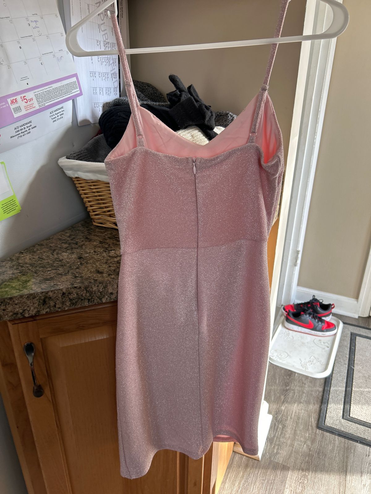 Size XS Prom Sequined Light Pink Cocktail Dress on Queenly