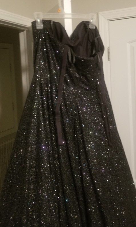 Sherri Hill Plus Size 16 Prom Strapless Black Ball Gown on Queenly