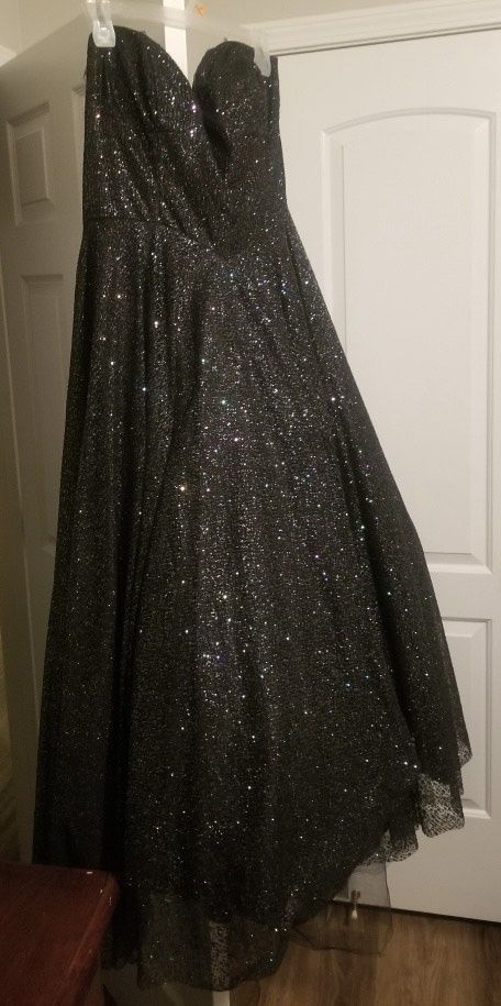 Sherri Hill Plus Size 16 Prom Strapless Black Ball Gown on Queenly