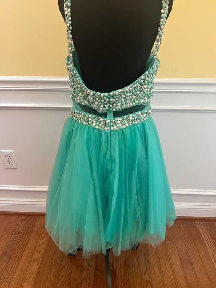 Size XL Prom Green A-line Dress on Queenly