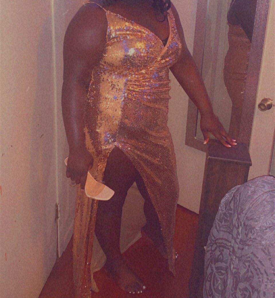 Fashion Nova Size 3X Prom Gold Side Slit Dress on Queenly