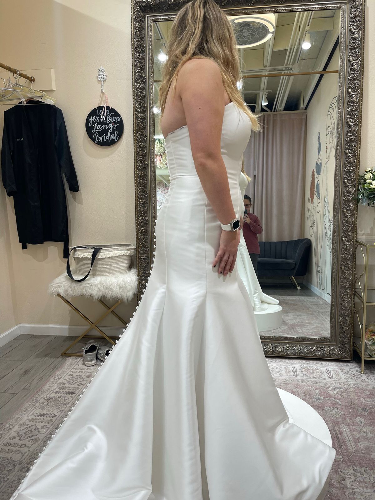 Plus Size 16 Wedding White Mermaid Dress on Queenly