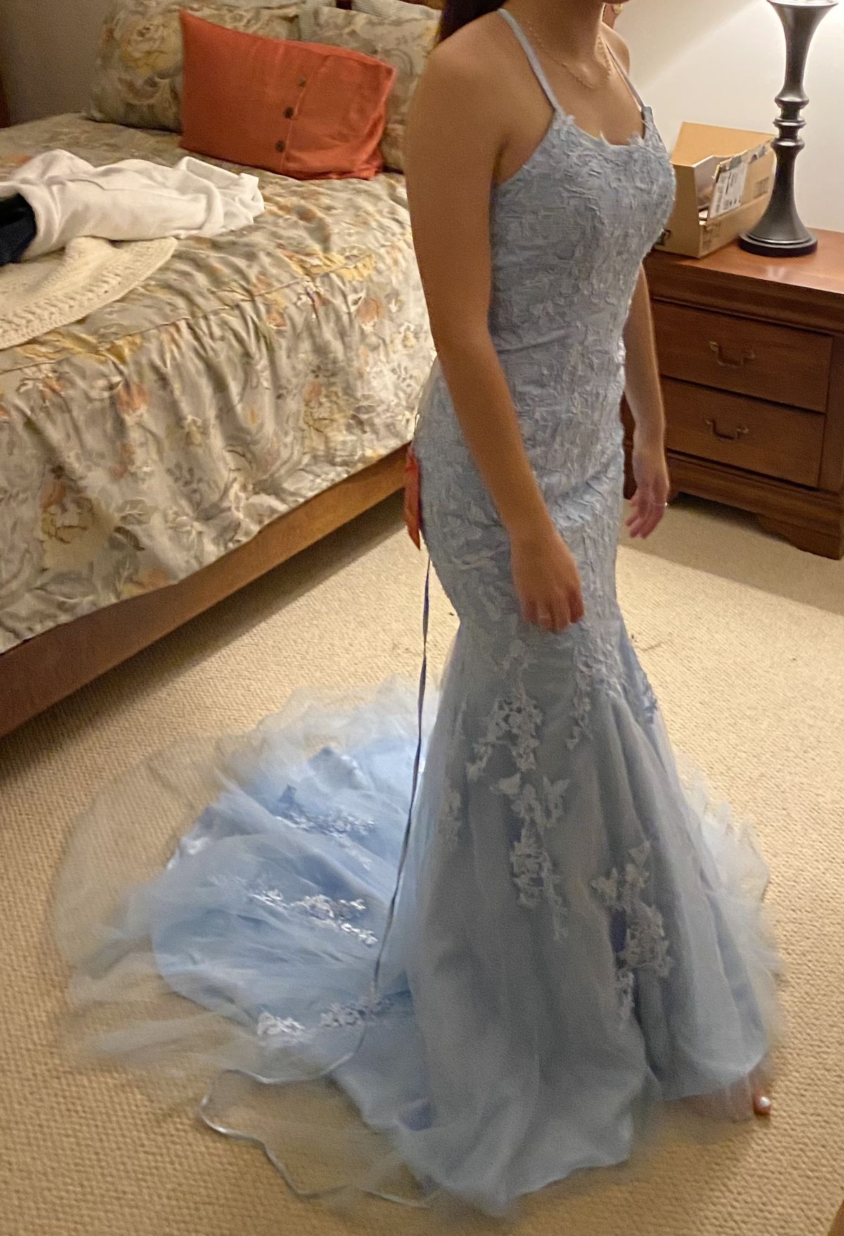 Size 0 Prom Blue Dress With Train on Queenly