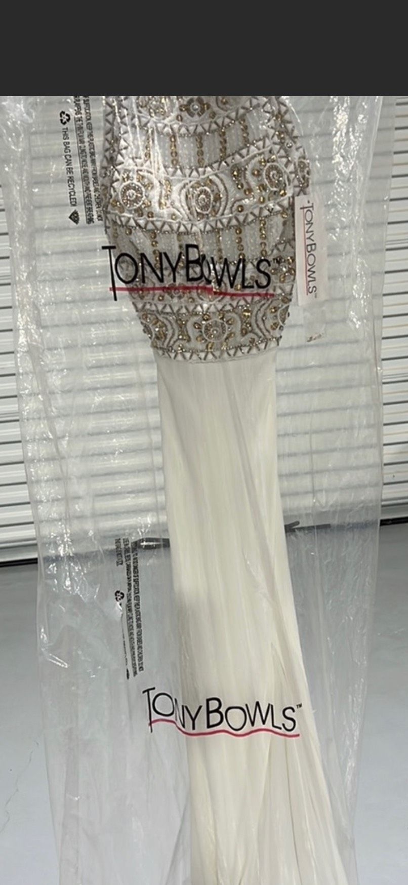 Tony Bowls Size 2 White Floor Length Maxi on Queenly