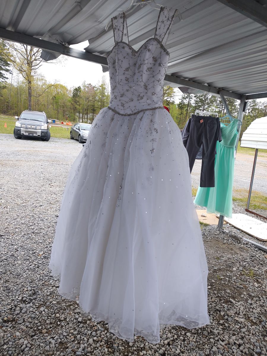 MoriLee Size 4 Prom White Ball Gown on Queenly
