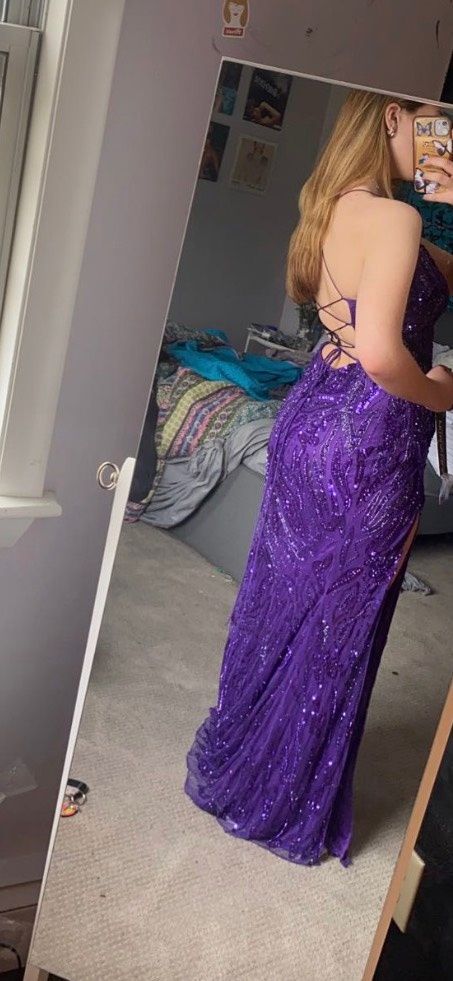 Primavera Size 6 Prom Purple Side Slit Dress on Queenly