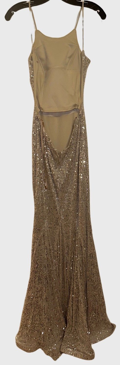La Femme Size 6 Prom Gold Floor Length Maxi on Queenly