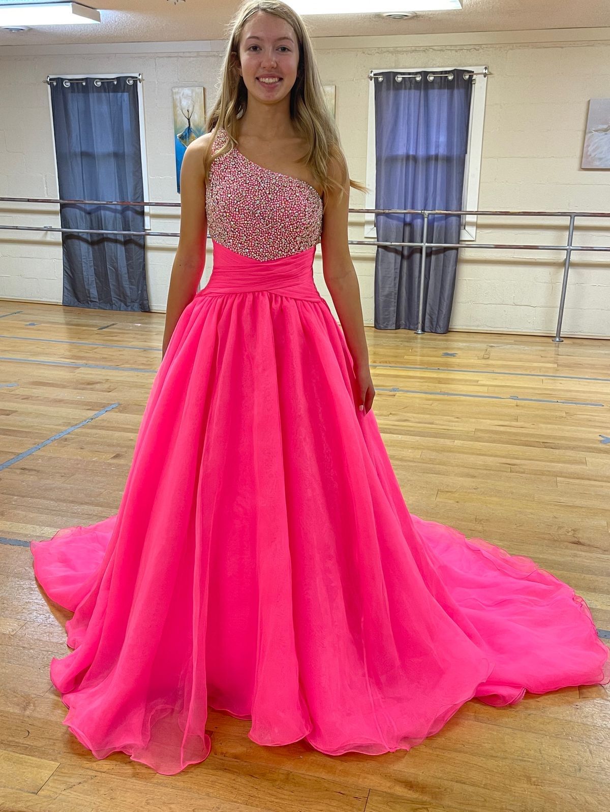 Ashley Lauren Size 4 Prom Pink Ball Gown on Queenly