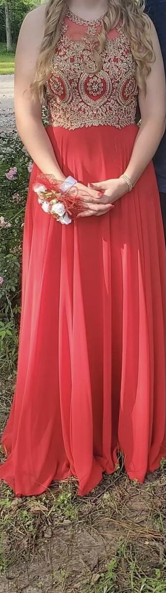 Plus Size -4 Prom Red Floor Length Maxi on Queenly