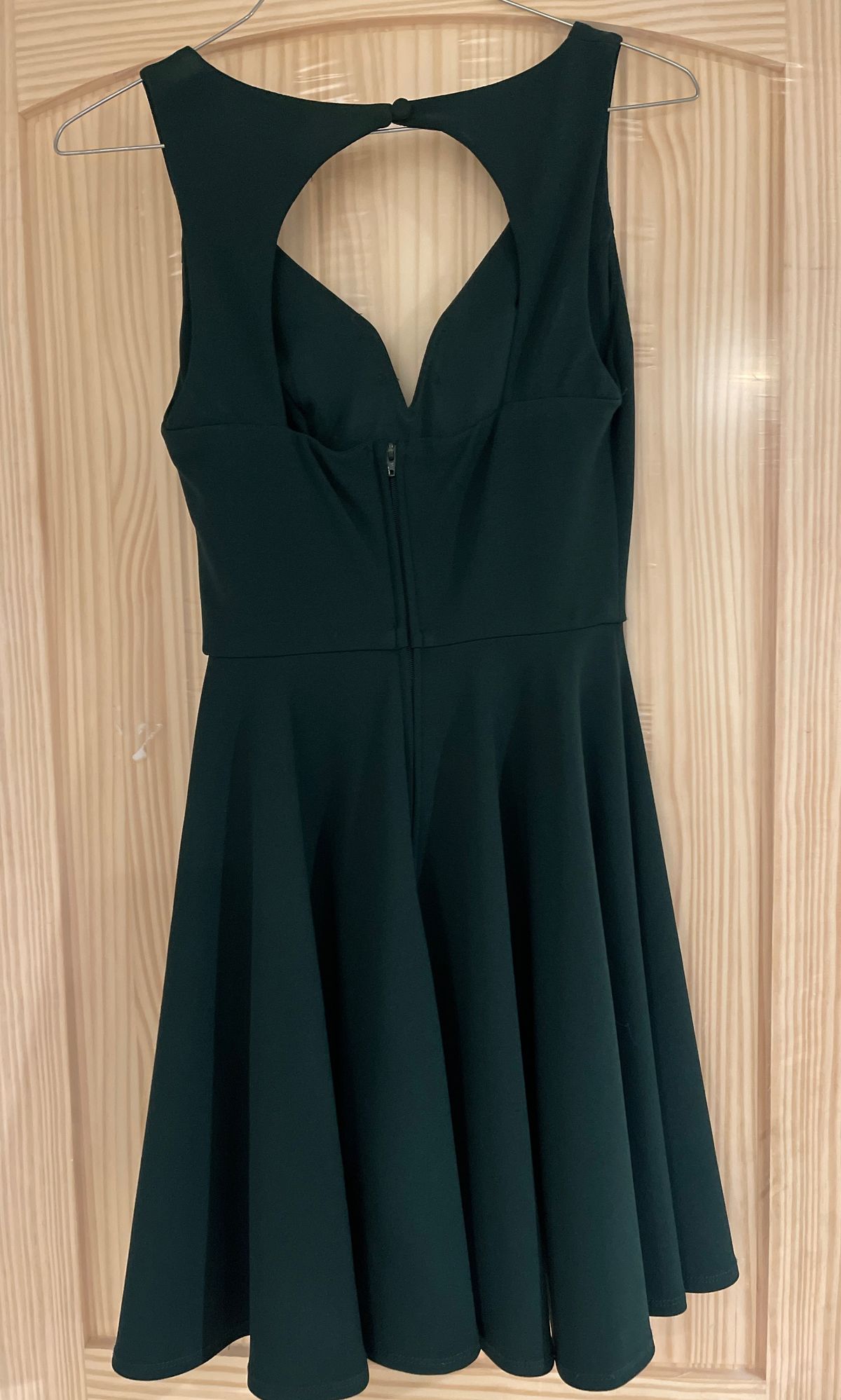 B. Darlin Size 2 Homecoming Green Cocktail Dress on Queenly