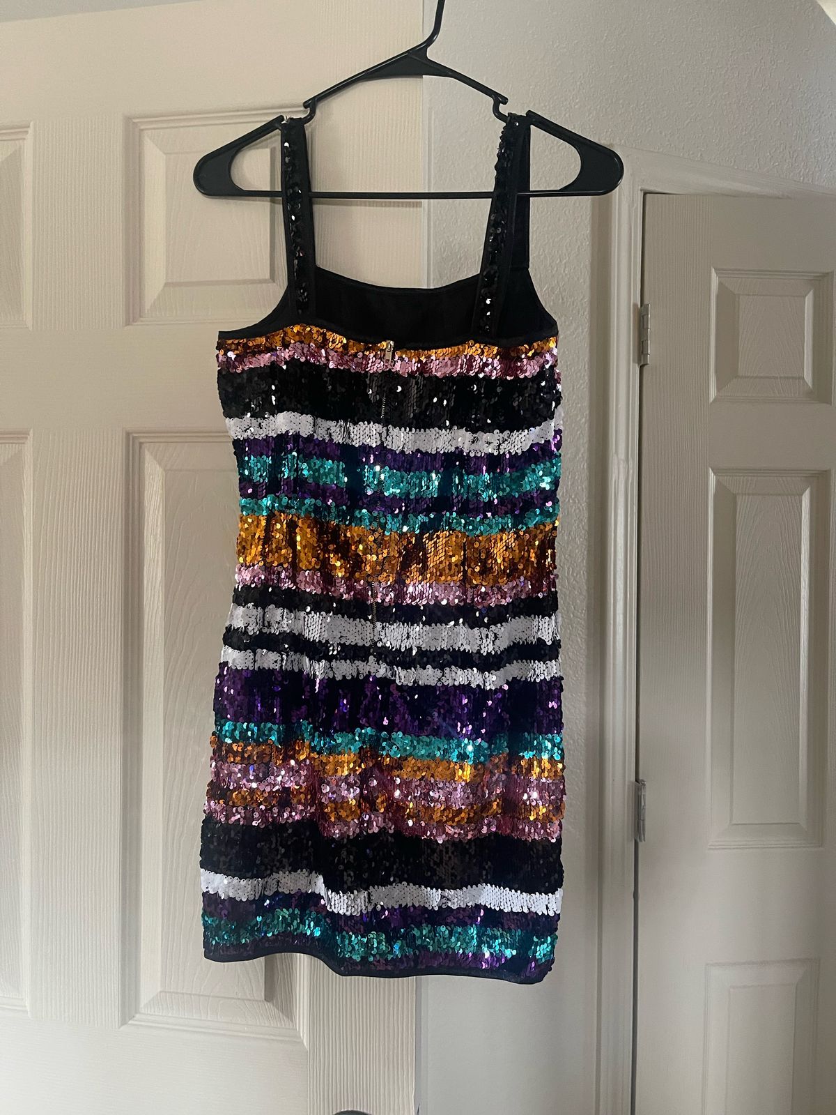 Size S Sequined Multicolor Cocktail Dress on Queenly