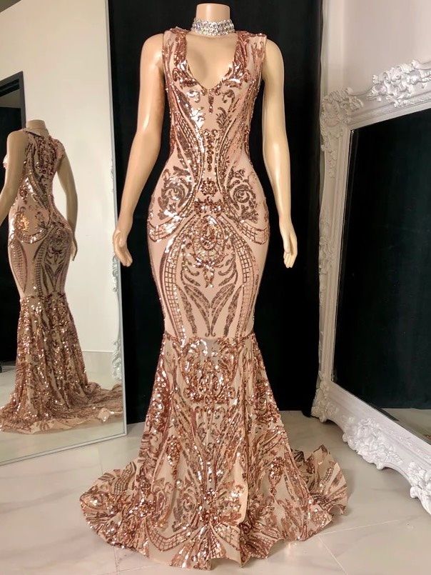 Size 4 Sequined Rose Gold Mermaid Dress on Queenly