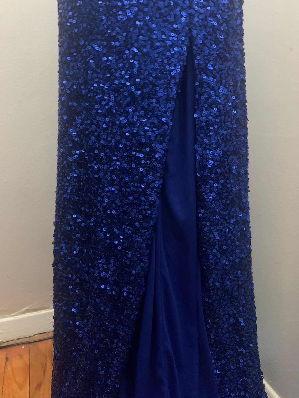 Windsor Size L Prom Blue Mermaid Dress on Queenly