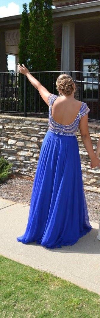 Sherri Hill Size 12 Prom Silver A-line Dress on Queenly