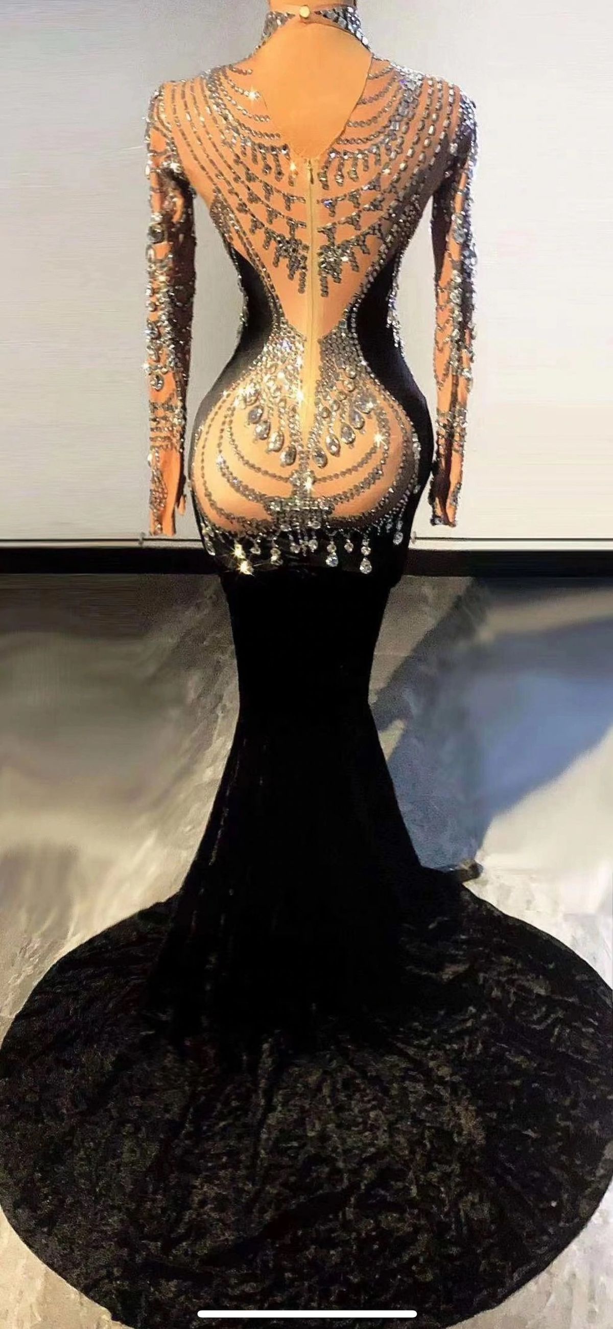 Size M Velvet Black Mermaid Dress on Queenly