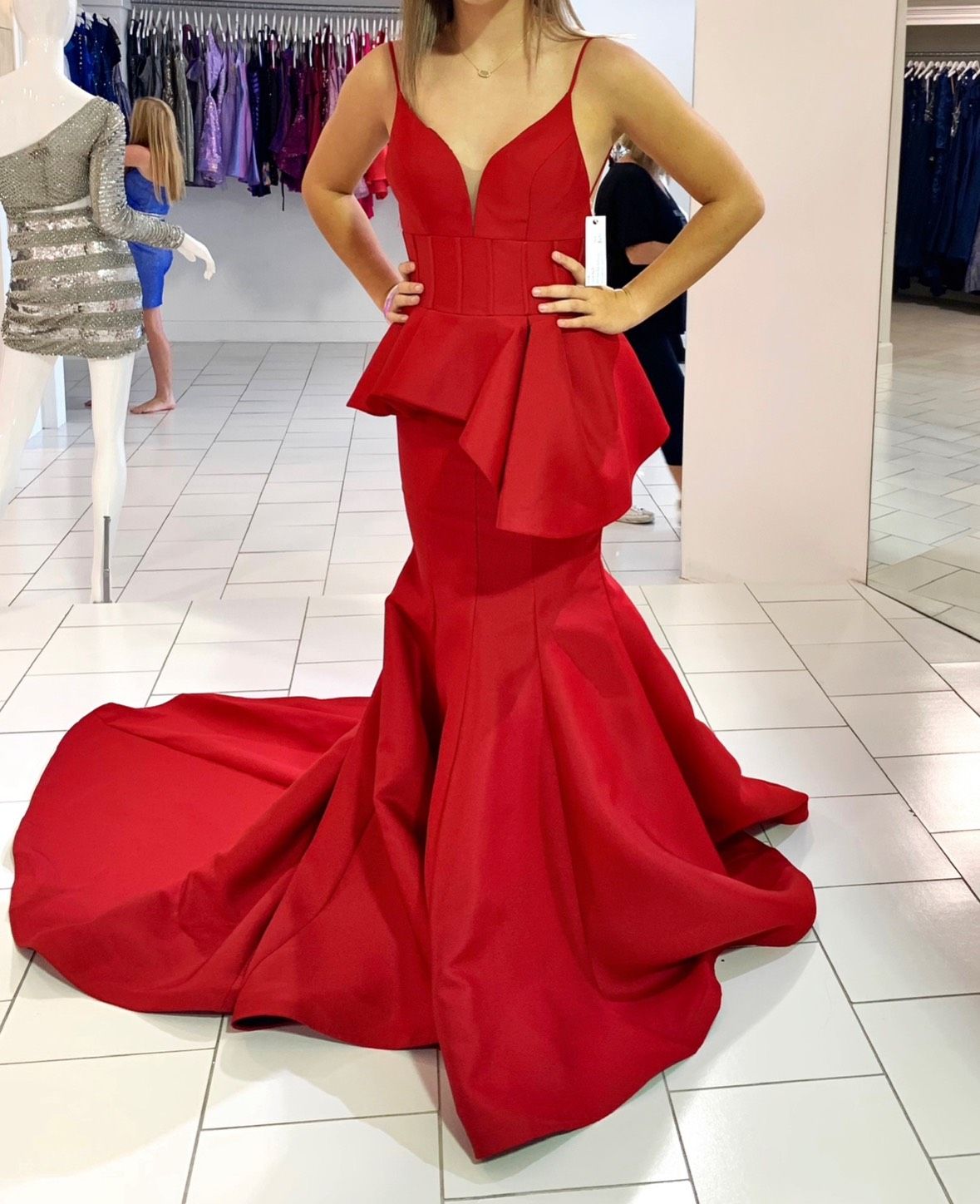Tarik Ediz Size S Prom Red Mermaid Dress on Queenly