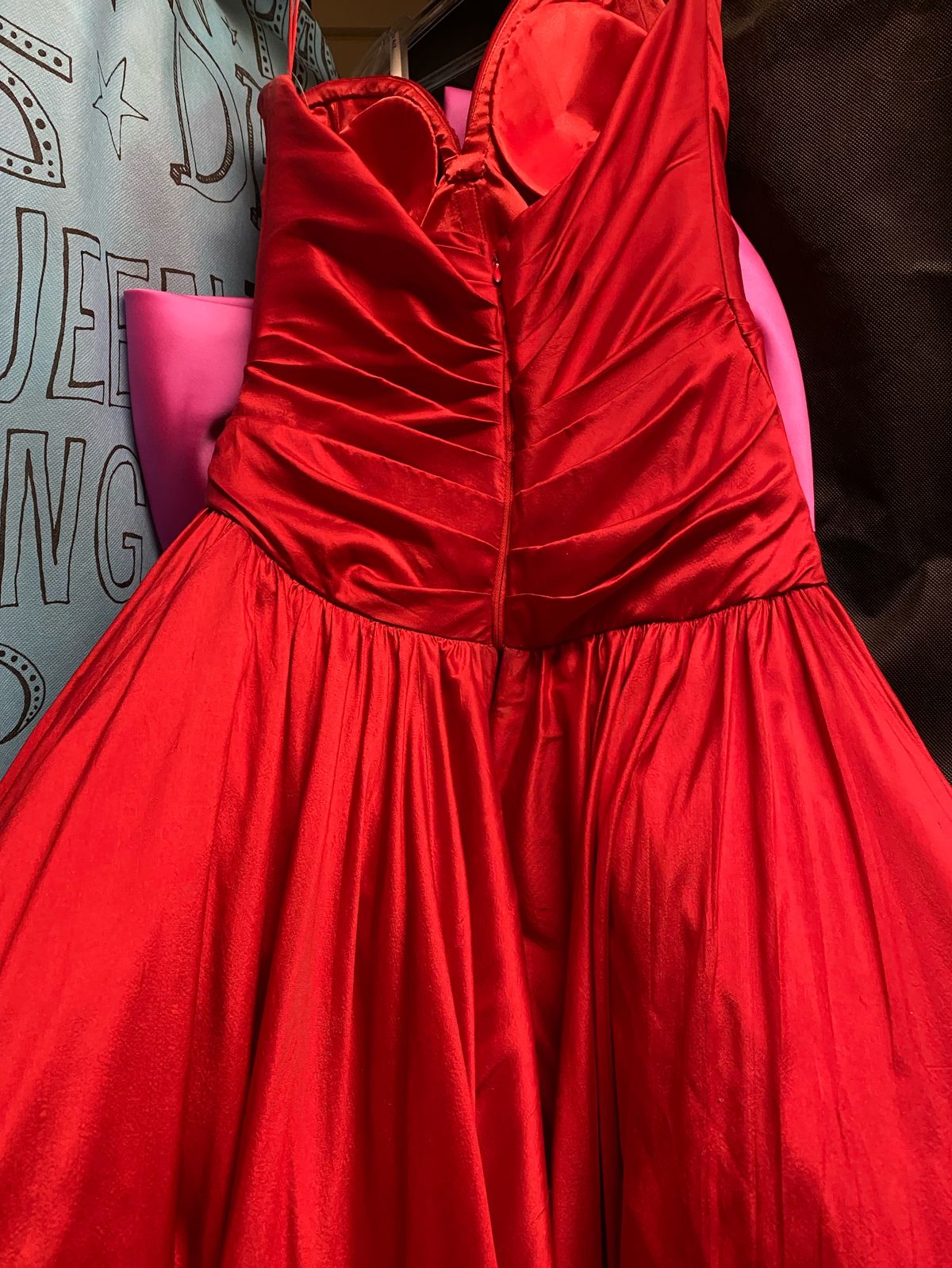 Sherri Hill Size 4 Pageant Red Dress With Train on Queenly