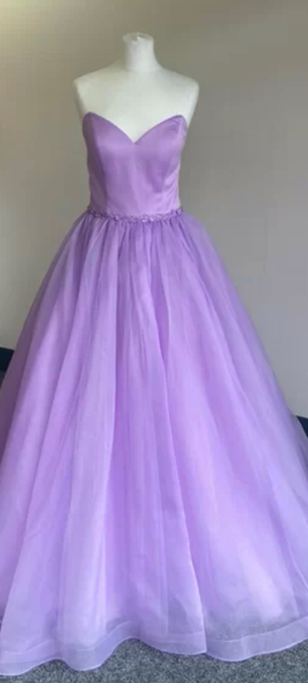Size 4 Prom Purple Ball Gown on Queenly