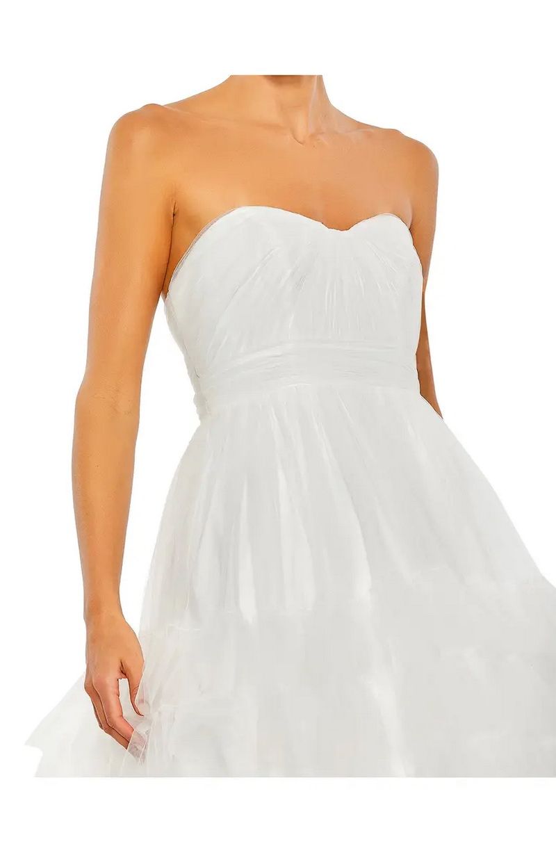 Mac Duggal Size 8 Strapless White Ball Gown on Queenly