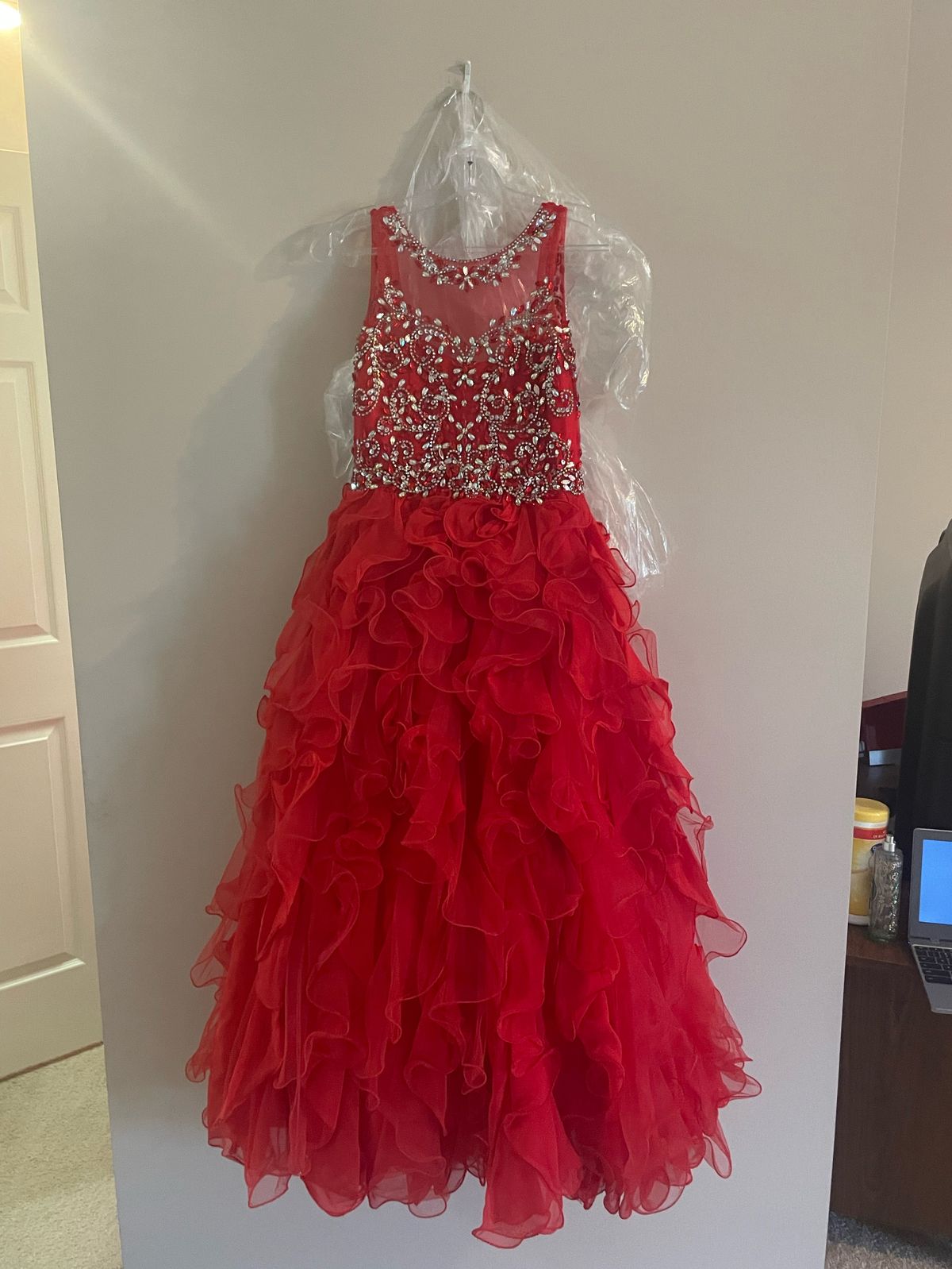 Size 10 Pageant Red Ball Gown on Queenly