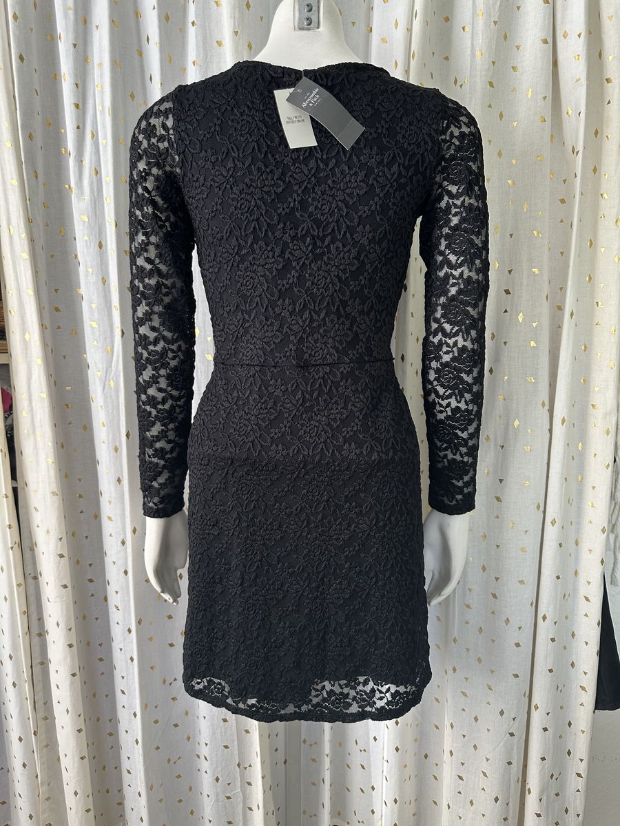 Abercrombie & Fitch Size XS Homecoming Long Sleeve Lace Black Cocktail Dress on Queenly