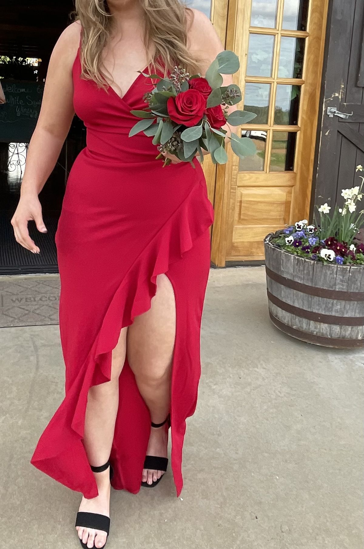 Size L Prom Red Side Slit Dress on Queenly