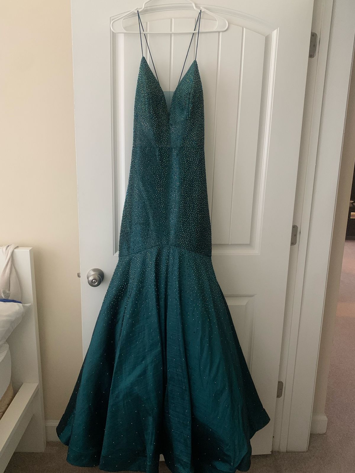 Camille La Vie Size 4 Prom Green Mermaid Dress on Queenly