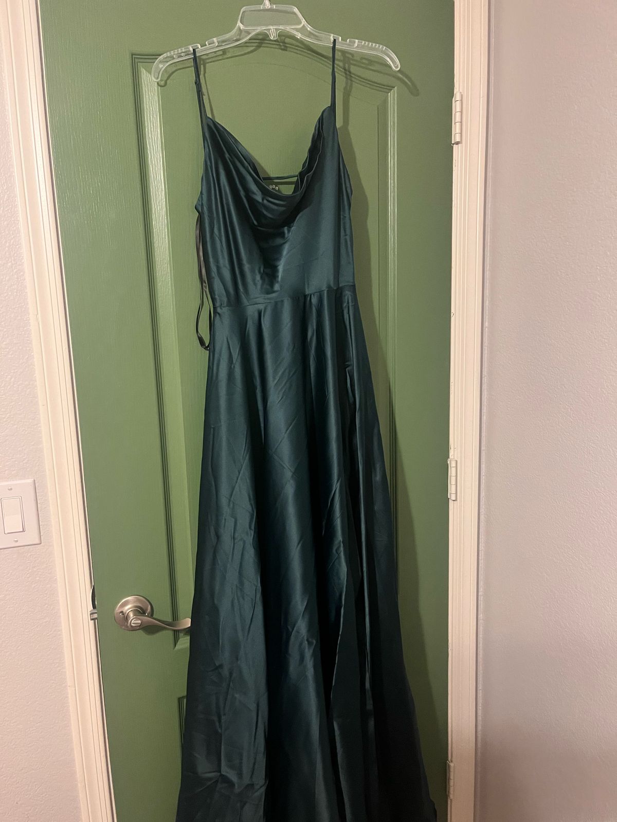 Windsor Size M Prom Green A-line Dress on Queenly