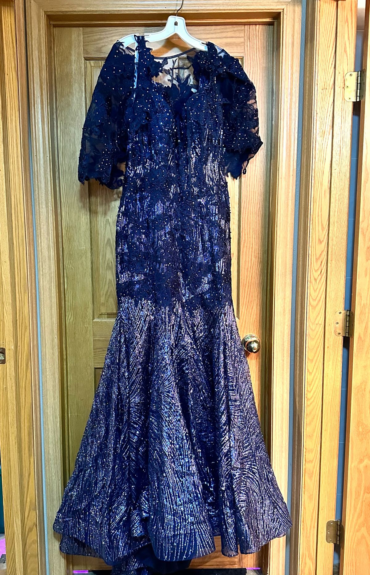Jovani Size 12 Prom Lace Navy Blue Mermaid Dress on Queenly