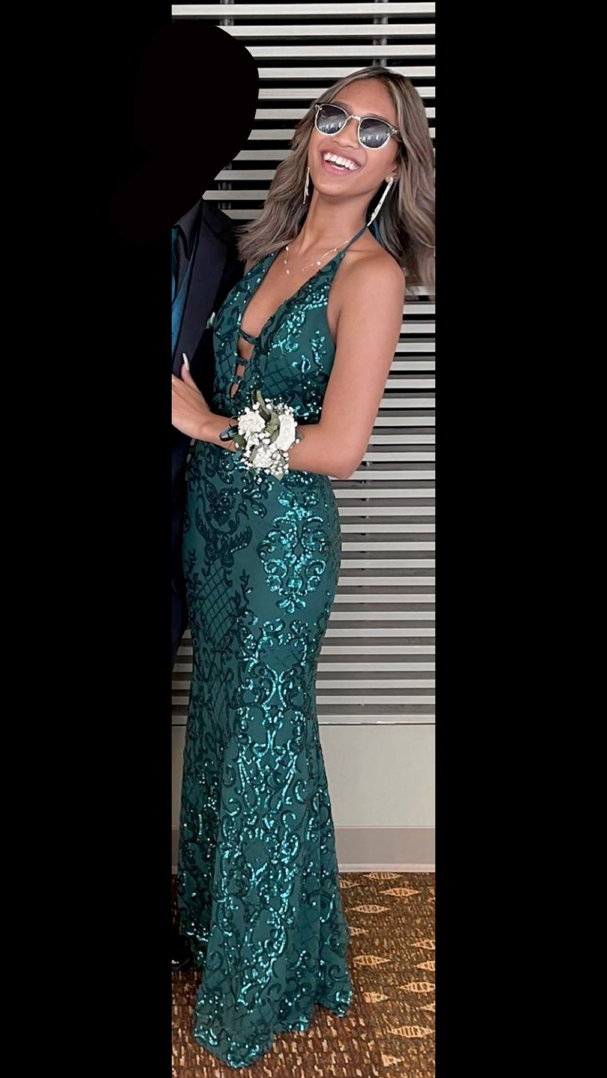 Blondie Nites Size 2 Prom Halter Sequined Emerald Green Floor Length Maxi on Queenly