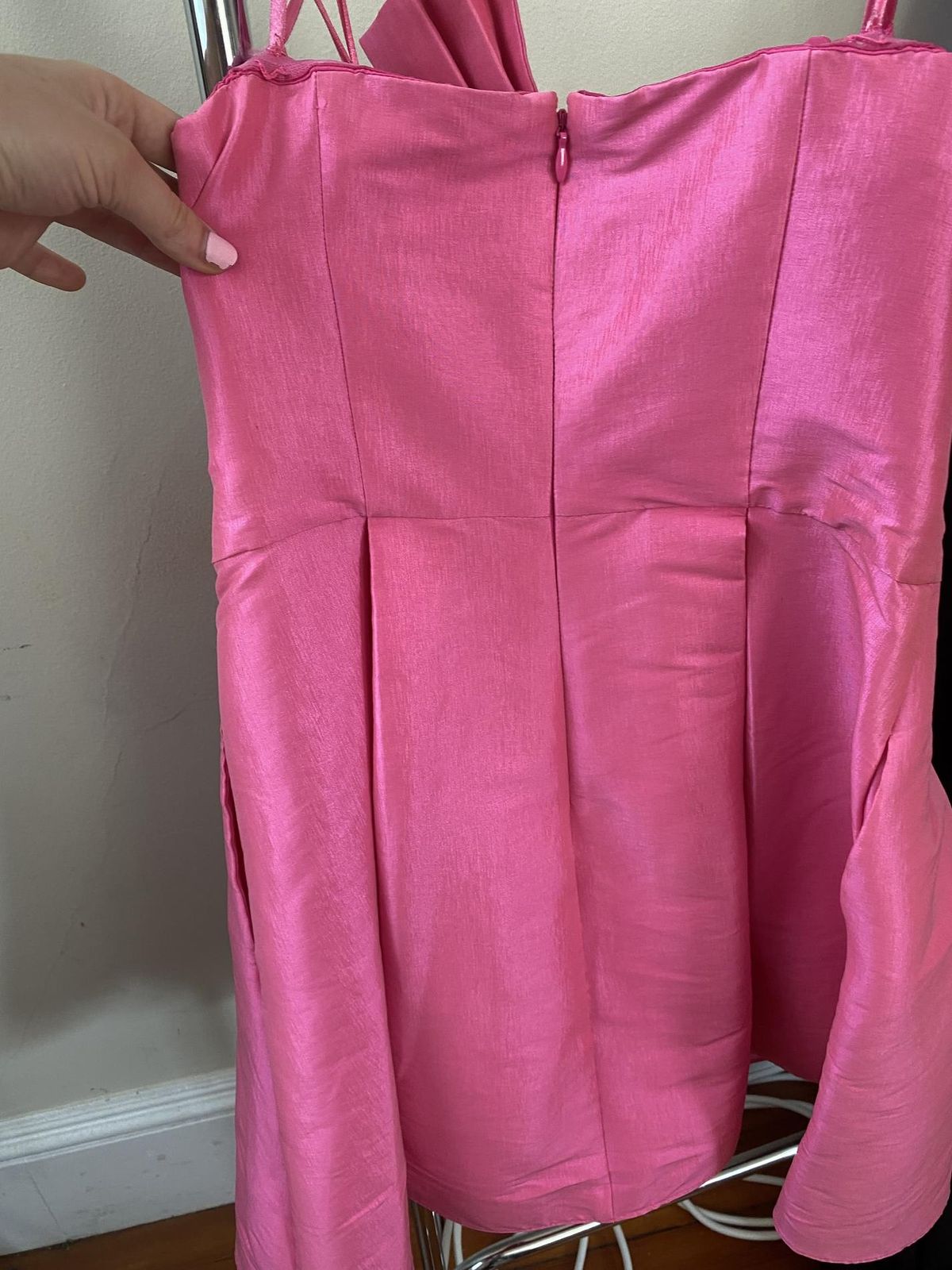 Size 4 Pageant Hot Pink Cocktail Dress on Queenly